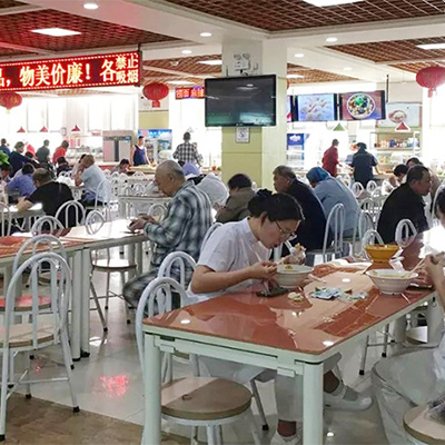 醫(yī)院飯?zhí)贸邪?></div>
        <p>醫(yī)院飯?zhí)贸邪?/p>
        <em>Hospital canteen contracting</em>
        <d>承包醫(yī)院食堂的宗旨是：適應(yīng)醫(yī)院持續(xù)發(fā)展的需要，提高飯菜質(zhì)量和服務(wù)質(zhì)量，為患者及其家屬和醫(yī)院職工提供良好的食堂.....</d>
    </a>         
    </li>
    <li varid=