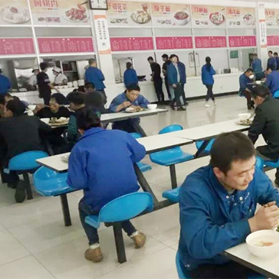 工廠飯?zhí)贸邪?></div>
        <p>工廠飯?zhí)贸邪?/p>
        <em>Factory canteen contract</em>
        <d>根據(jù)大小工廠人數(shù)情況提供工廠食堂承包經(jīng)營(yíng)方案，餐費(fèi)具體以采購(gòu)價(jià)格為準(zhǔn)，工廠員工每餐伙食價(jià)格會(huì)控制在15元以內(nèi)......</d>
    </a>
    </li>
    <li varid=